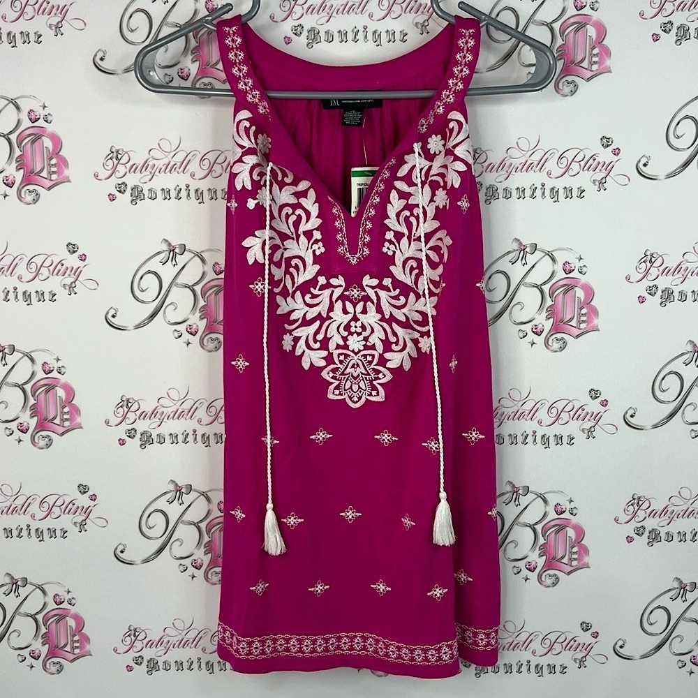 INC International Concepts Magenta Tank Top with White Embroidery boho